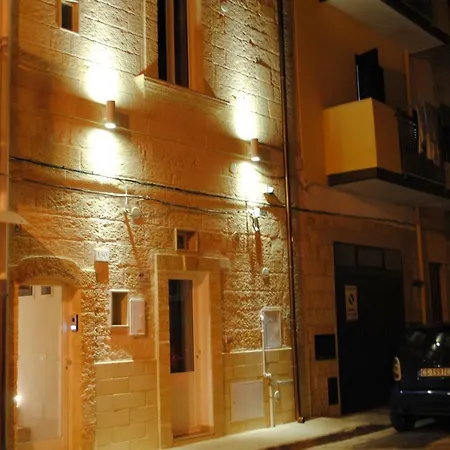 Holiday home Dimora Altomare - Locazione Turistica Polignano a Mare